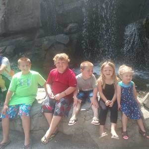 Meet your Posher, Tina